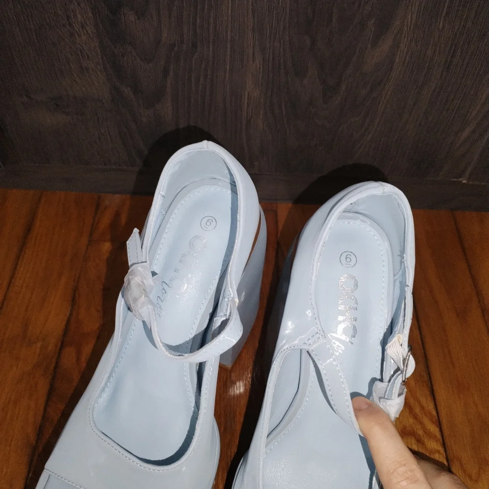 Blue platform baby doll heel